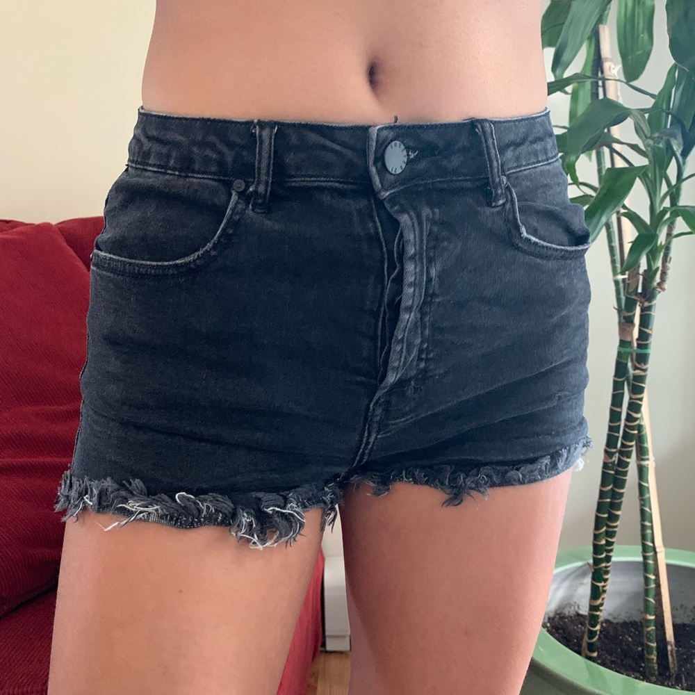 black denim cut off shorts